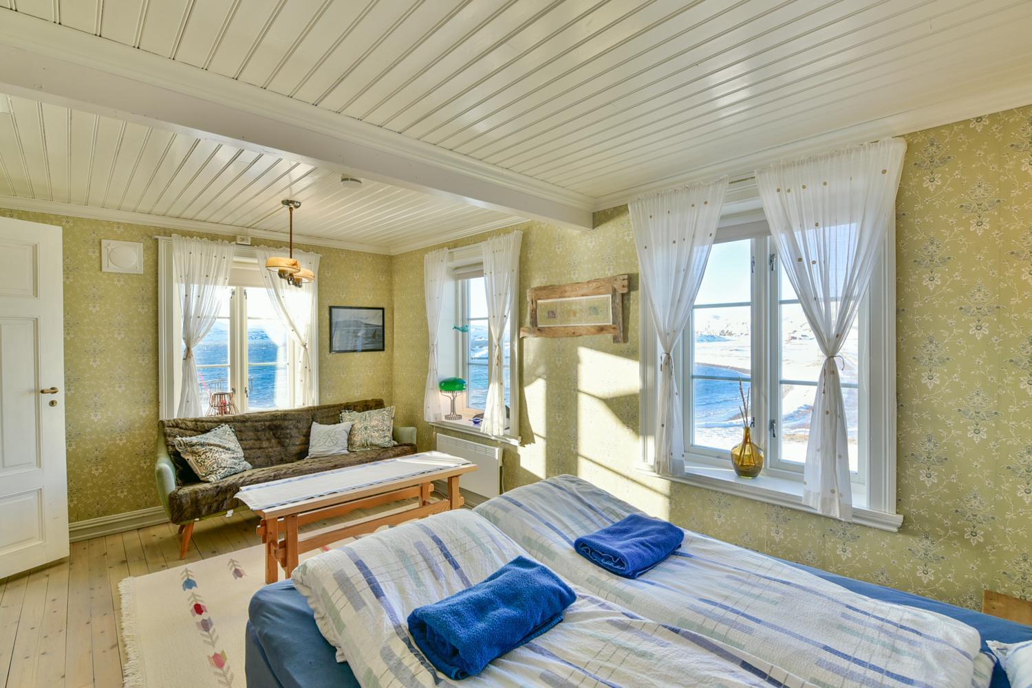 Kongsfjord Arctic Lodge ภายนอก รูปภาพ